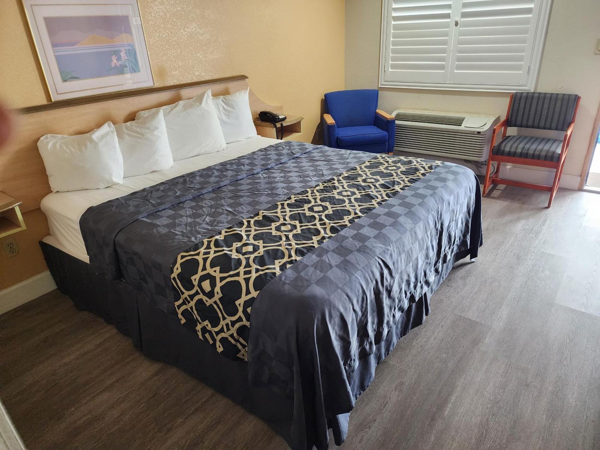 Budget Inn Corcoran Exteriér fotografie